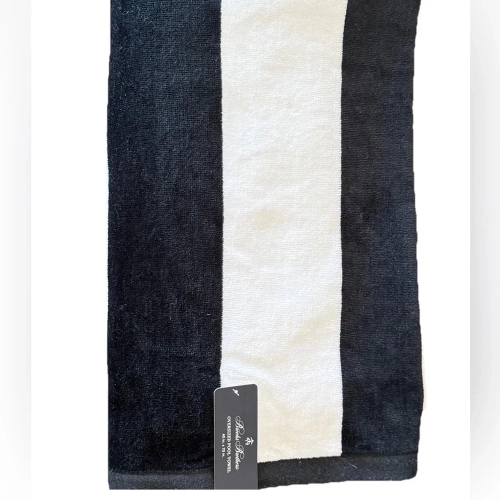 Brooks Brothers Black White Cabana Striped 40x70” Oversized Pool Beach Towel New